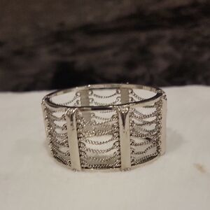 Elegant Silver Women's Bracelet